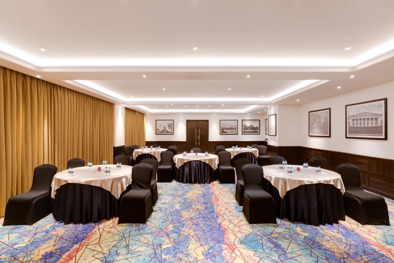 Hotel Lemon Tree Premier, Mumbai International Airport Exterior foto